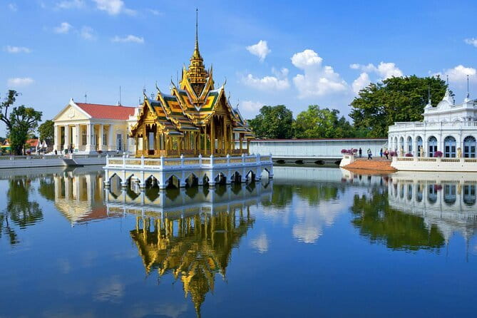 Private Tour to Maeklong Train Market and Floating Market - How the eight-hour day feels