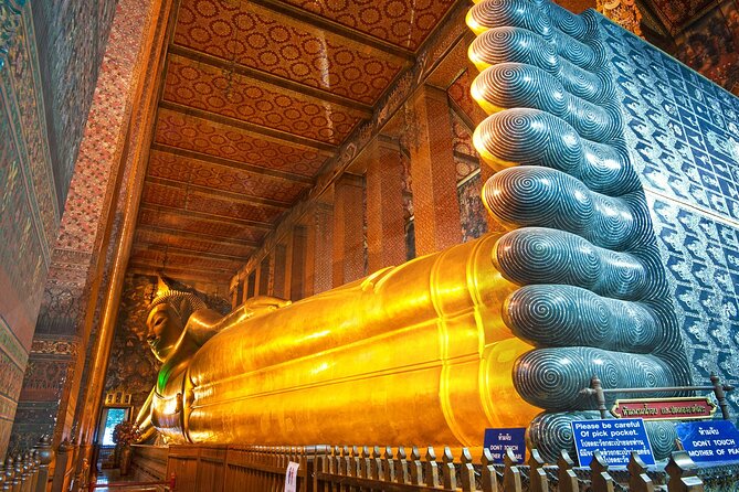 Private Tour - Top 3 Major Monuments (Grand Palace, Wat Pho, Wat Arun) - What the private vehicle adds