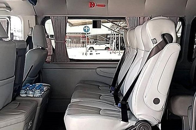 Private Transfer from Hotel to Bangkok Airport incl. tollway - The strongest part of the service: punctuality and communication