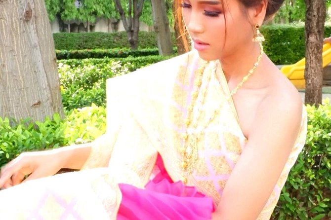 Proposals in Thai Costume with Photoshoot - Key points before you book