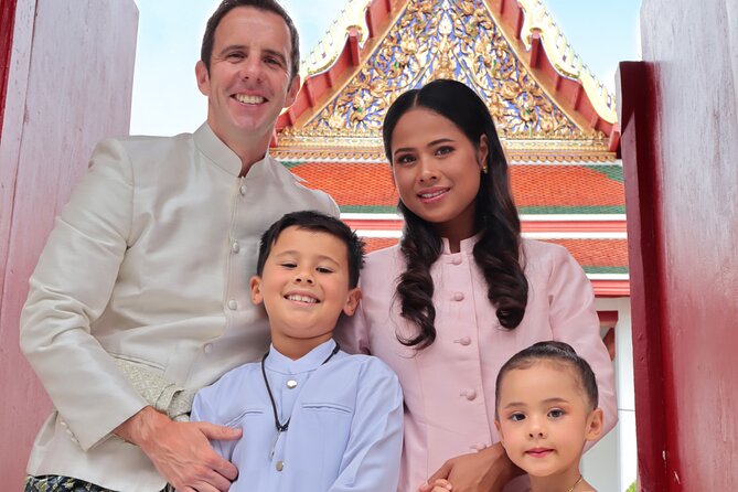 Proposals in Thai Costume with Photoshoot - Is $399 per person a fair price?