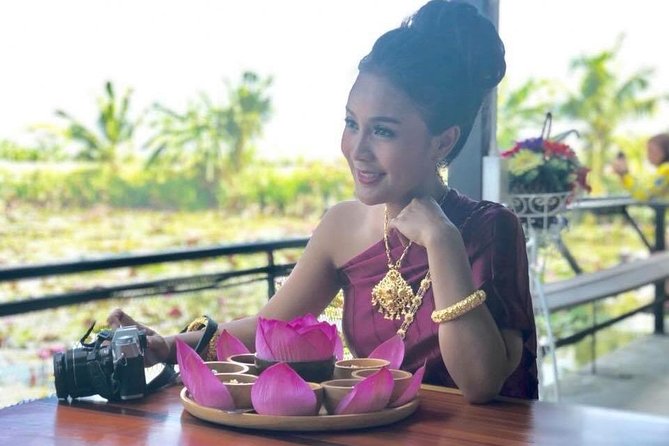 Red Lotus garden market with Thai culture halfday tour - Why the Red Lotus pond is worth the drive