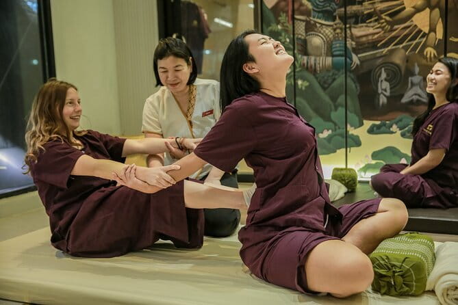 Rest And Relax Massage - Traditional Thai Massage In Bangkok / Sukhumvit - What makes this Thai massage different