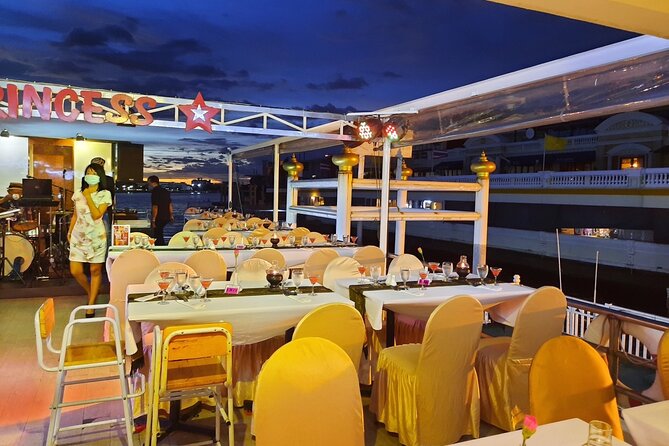 River Star Princess Dinner Cruise: Bangkok Chao Phraya River - Seating and the top-deck question