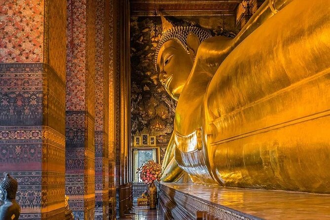 Royal Grand Palace And Wat Pho - Why these two Bangkok sights work well together