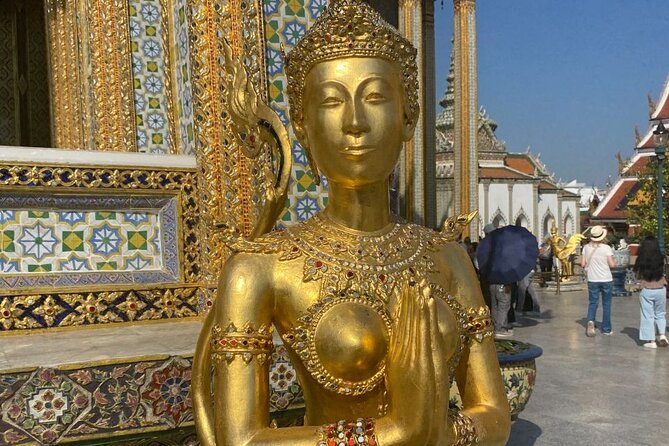 Royal Grand Palace And Wat Pho - Why the 8:00 am start matters