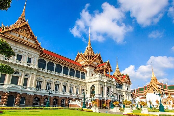 Royal Palace Bangkok Entrance Ticket with Hotel Pick Up - Is hotel pickup worth $33?