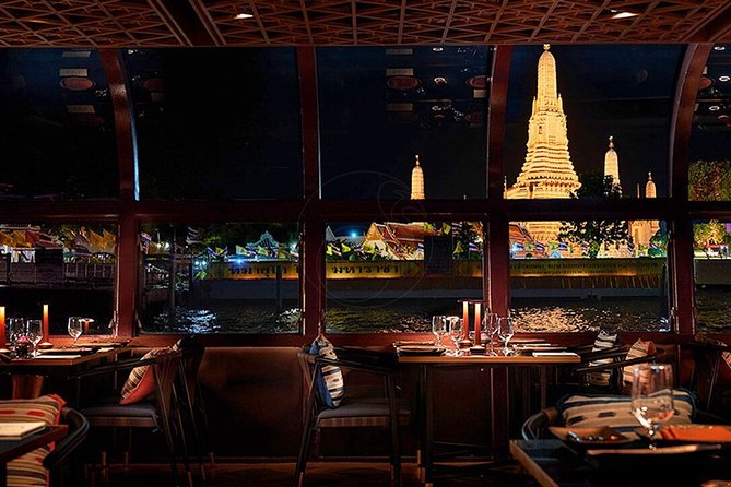 Saffron: A Luxurious Dinner Voyage on the River of Kings - The four-course Thai dinner