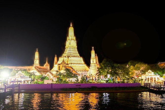 Saffron: A Luxurious Dinner Voyage on the River of Kings - Rama VIII Bridge and the Bank of Thailand Museum