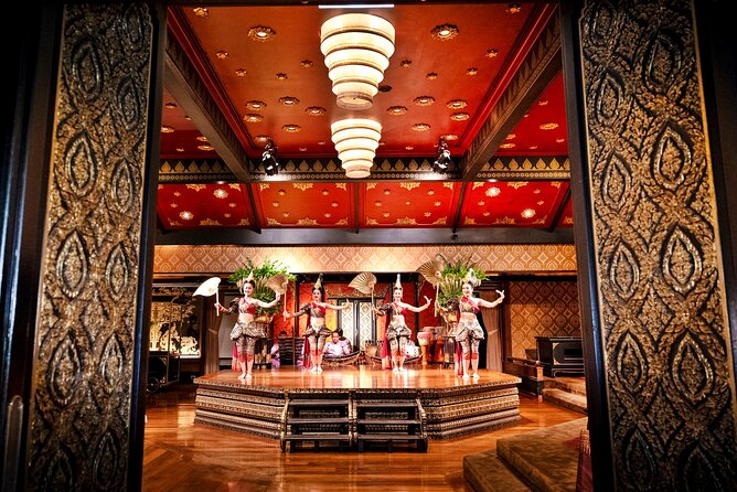 Sala Rim Naam Dinner and Show at Mandarin Oriental in Bangkok - Timing the evening and handling the transport