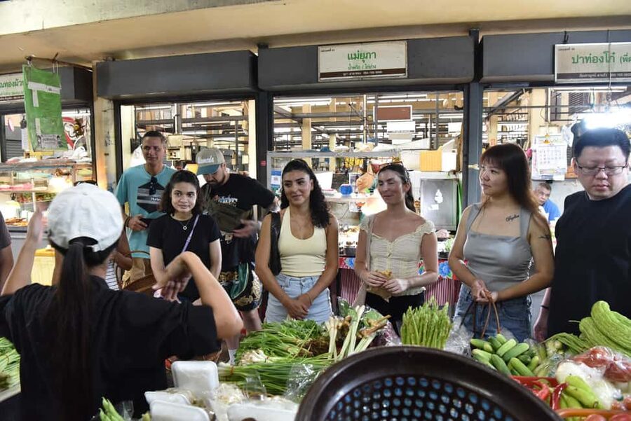 Sathon: Hands-on Thai Cooking Class & Market Tour in Bangkok - Starting at Suan Phlu Market in Sathon
