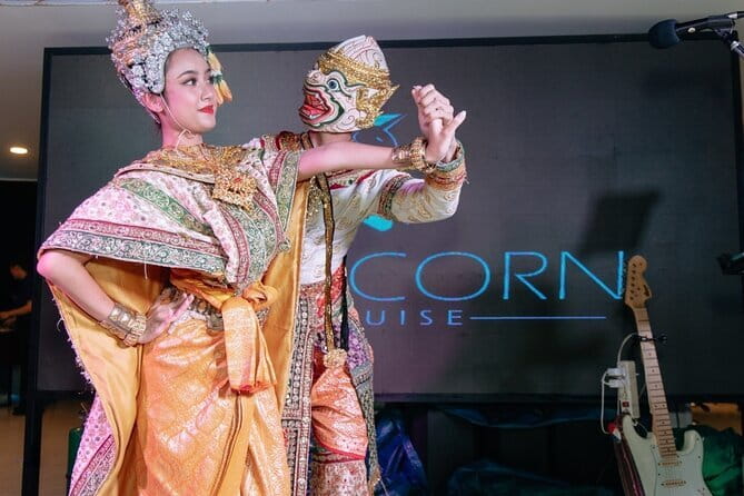 Scenic Bangkok Unicorn Dinner Cruise on Chao Phraya River - Dinner includes seafood, sushi, Thai food, and familiar favorites