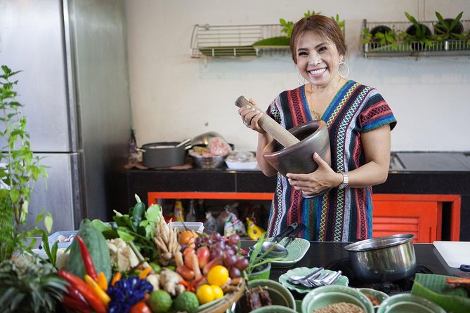 Scenic Boat Ride & Private Thai Cooking Class in Bangkok with Aoy - Key points to know before booking