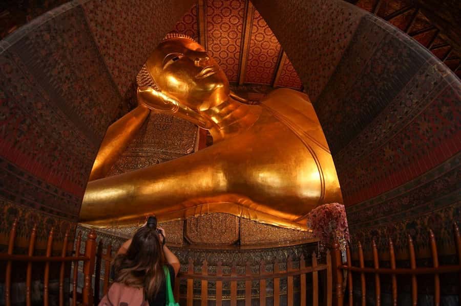 Shared Tour: Wat Pho, Wat Traimit and Wat Benchamabophit - Wat Traimit and the Gold Buddha