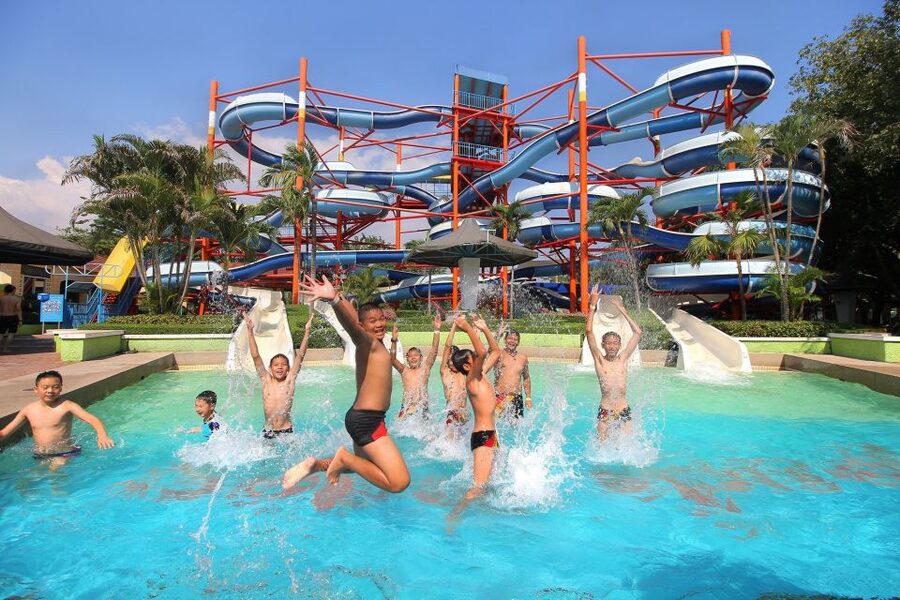 Siam Amazing Park: Water Park Ticket and Buffet Lunch - What a day at Siam Amazing Park feels like