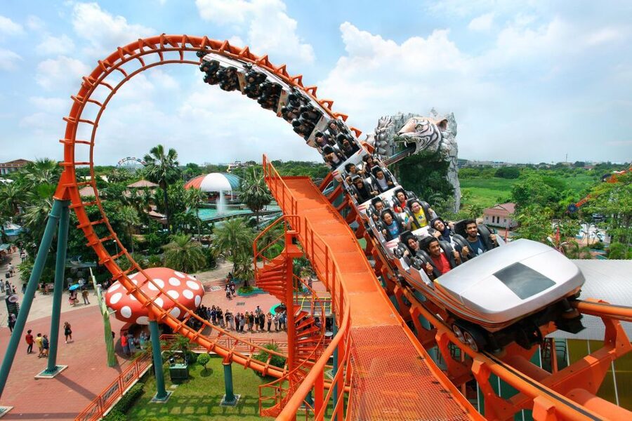 Siam Amazing Park: Water Park Ticket and Buffet Lunch - The water park, wave pool, and rainbow slide