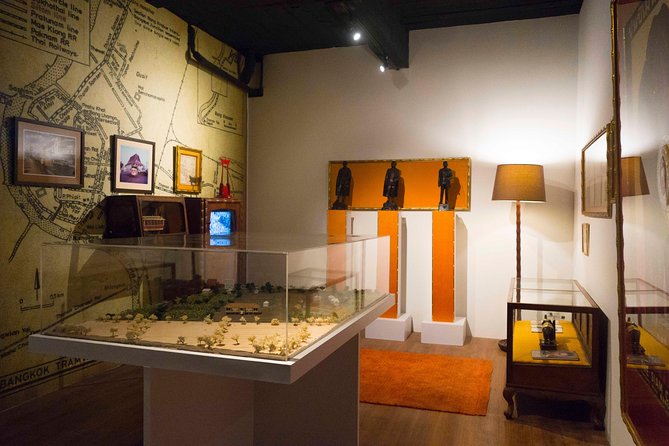 Skip the Line: Patpong Museum Guided Tour - Who will enjoy this guided tour?