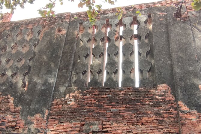 Small Group Tour to Ayutthaya Temples from Bangkok with Lunch - Wat Phra Sri Sanphet and the royal palace grounds