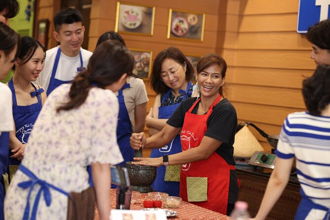 Sompong Thai Cooking School - The meal is part of the lesson, not an afterthought
