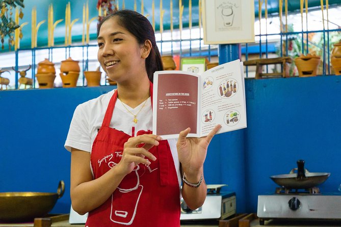 Sompong Thai Cooking School: Hands-On Culinary Experience - Starting in Bangkok’s Si Lom district
