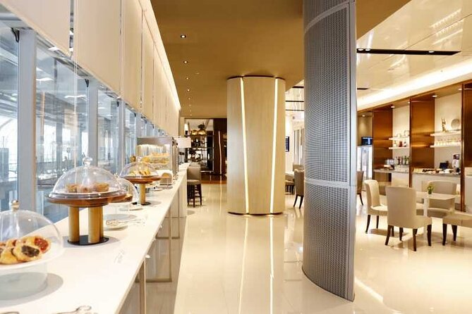Suvarnabhumi Airport 2-Hour Miracle Lounge Access - Wi-Fi and workstations for a useful wait
