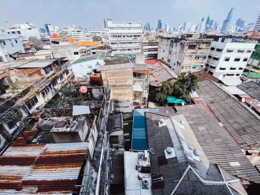Talat Noi I A Journey Through Art and Culture l Bangkok - The tuk tuk toward Chinatown