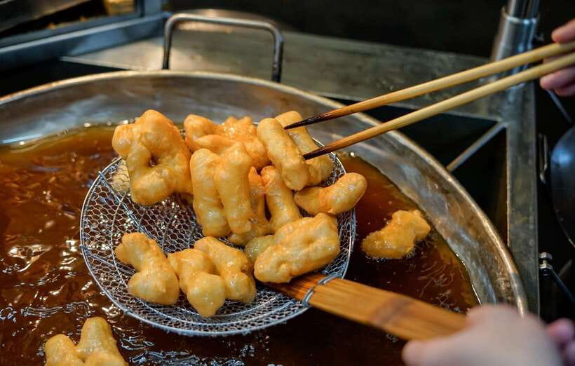 Taste of Bangkok: A 3-Hour Chinatown Food Feast - Key points at a glance