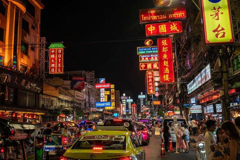 Taste of Bangkok: A 3-Hour Chinatown Food Feast - Why the guide makes a difference