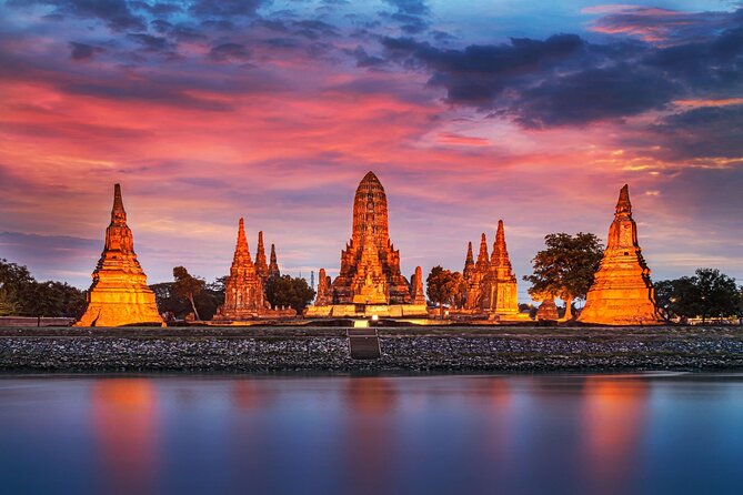 Temples of Ayutthaya Day Tour from Bangkok - Lunch beside the river