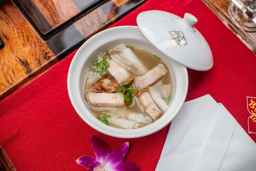 Thai Bus Food Tour Experience in Bangkok - Who should book this Bangkok bus tour