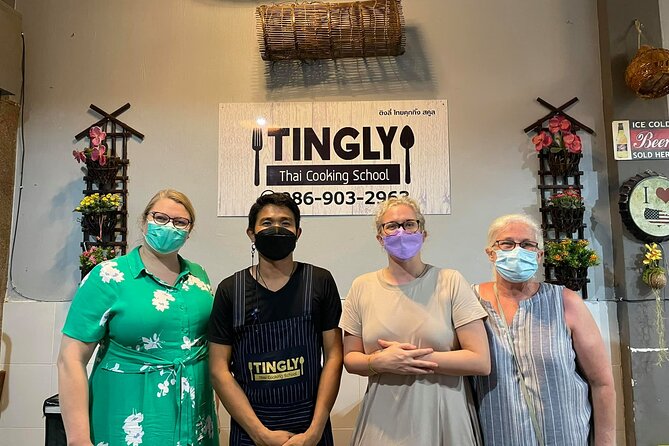 Thai cooking class experience in Bangkok with Tingly Thai cooking school - Who will enjoy Tingly Thai Cooking School