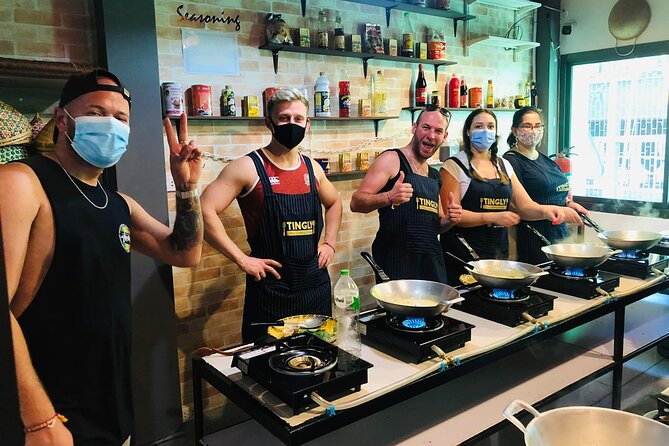 Thai cooking class experience in Bangkok with Tingly Thai cooking school - Afternoon and evening classes fit a busy Bangkok day