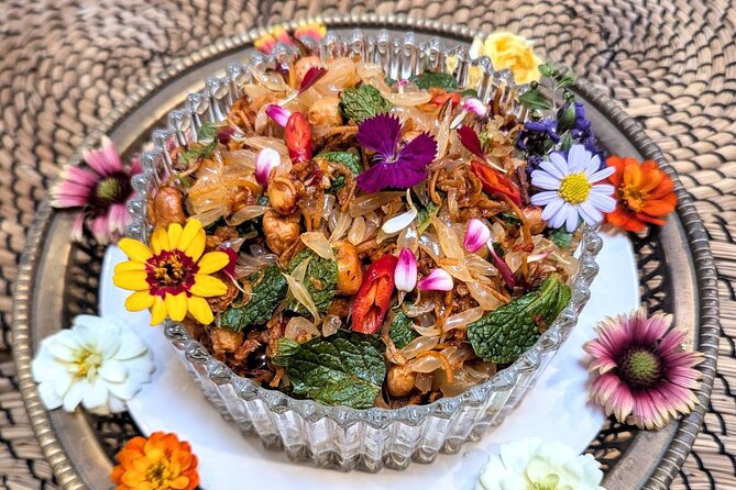 Thai Home Cooking Class with Young in Nonthaburi, Near Bangkok - A garden-side meal after the cooking