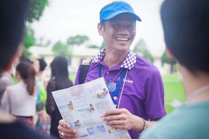 Thai PRIVATE Tour Guide - A private guide can make Bangkok feel manageable