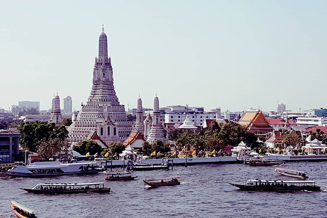 Thai Tour Guide : PRIVATE Highlight of Bangkok + Canal Tour + Simple Thai Lunch - Pak Khlong Flower Market