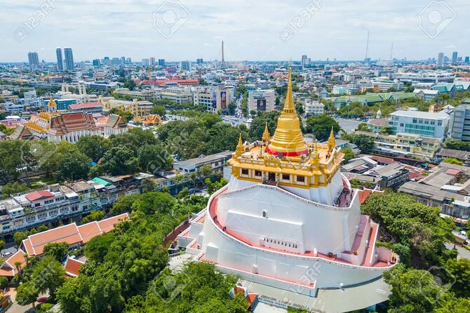 The Best Bangkok Temples - Wat Traimit and the five-and-a-half-tonne Buddha