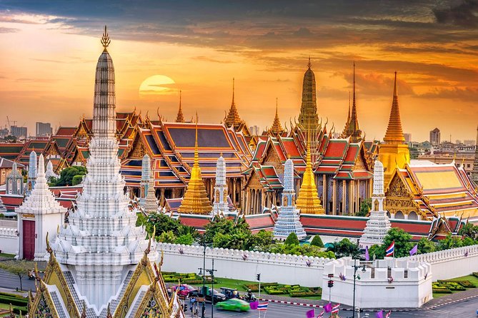 The Best of Bangkok Program Discovery: Half or Full Day Tour - Wat Saket, Wat Benchamabophit, and the City Pillar
