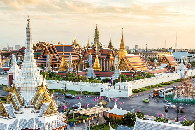 The Grand Palace, Wat Phra Kaew, Wat Pho Tour with Massage option - Why this private Bangkok tour works well as a first look