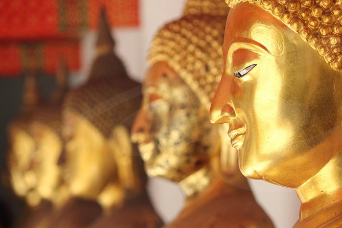 The Grand Palace, Wat Phra Kaew, Wat Pho Tour with Massage option - Transport, heat, and practical comfort