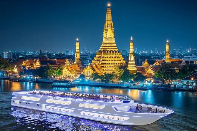 The Luxury White Cruise Experience - What the $38.72 price really buys you