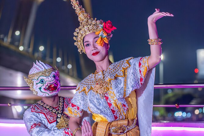 The Newest Luxury 5-Star Bangkok Chao Phraya Dinner Cruise - What the $50.52 price really buys