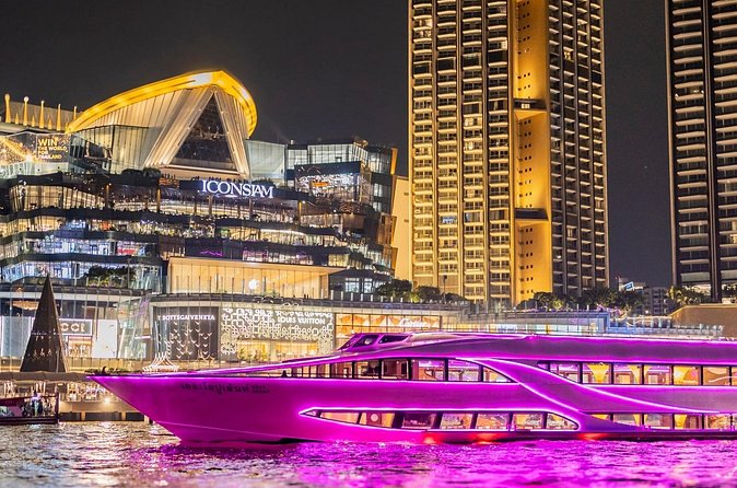 The Opulence Dinner Cruise from Iconsiam Bangkok - The buffet line is the main practical concern