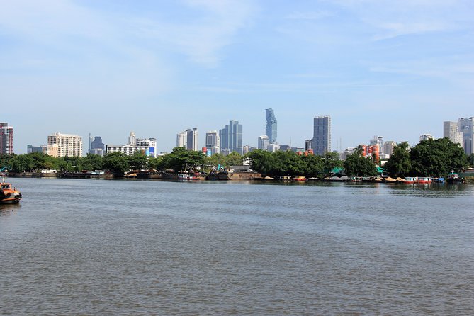 The Original Bicycle Tour in the Green Jungle of Bangkok - How personal is the small-group format?