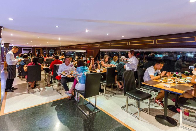 The White Orchid: Chao Phraya Dinner Cruise Experience - Practical details that affect your night