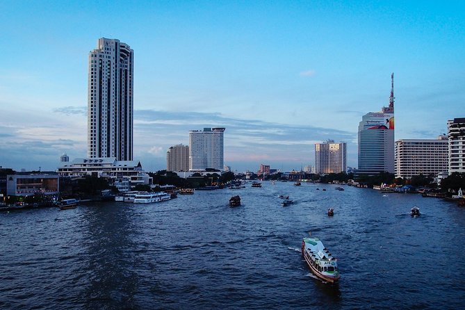 The White Orchid River Dinner Cruise Experience - Bangkok’s night views from the river
