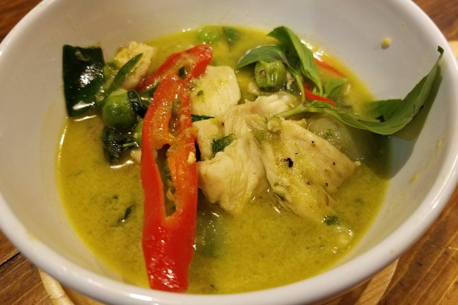 Tingly Thai Cooking School Evening Class - What your 6:00 pm Bangkok evening looks like