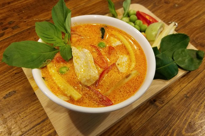 Tingly Thai Cooking School Evening Class - The menu changes, so check what you want to cook