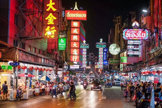 Top Highlight Bangkok Sights. Walking tour with Fun Local Guide! - Climbing the 320 steps to Golden Mount