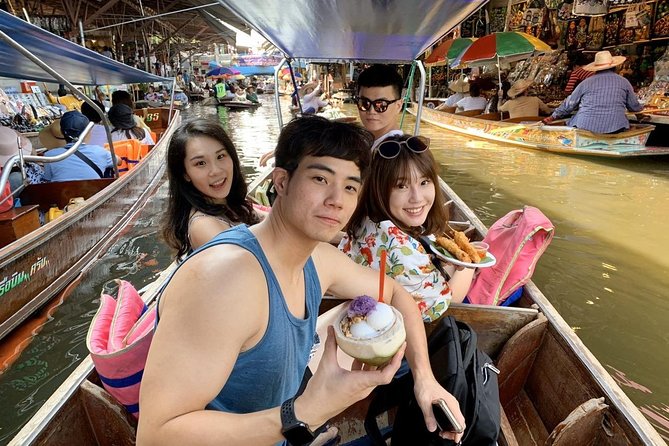 Train Market and Floating Market half day tour - Why Mae Klong Railway Market is the main event