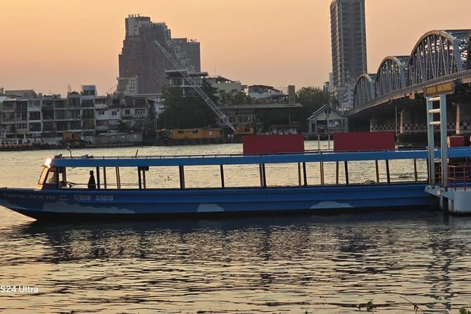 Vela Dinner Buffet Cruise with Bangkok Night Views and Shows - ICONSIAM and Bangkok’s modern riverfront